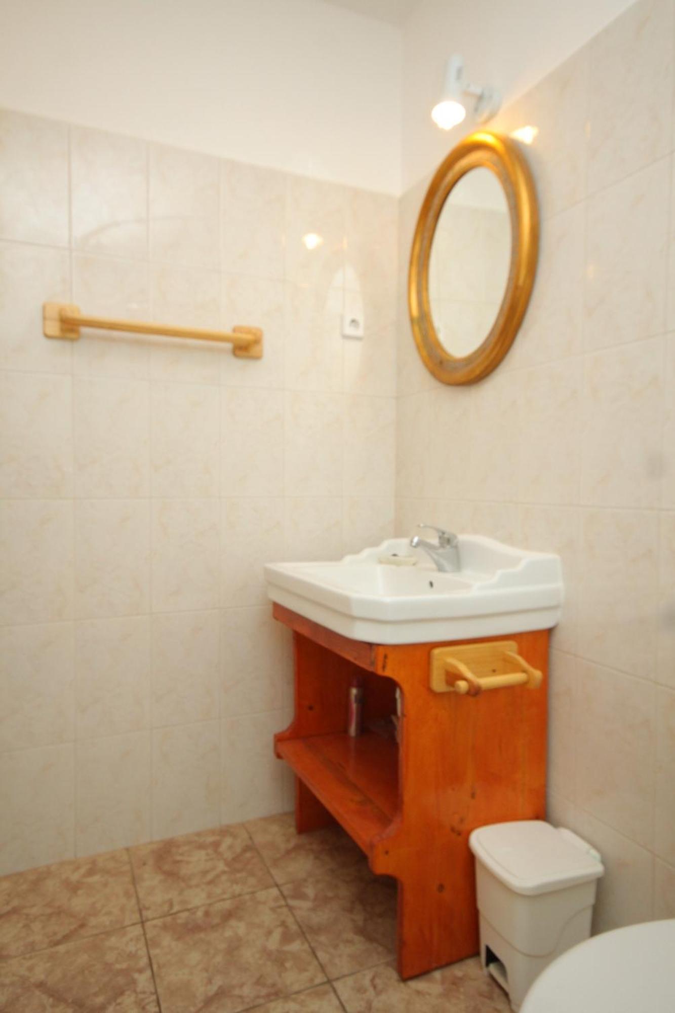 Seaside Secluded Apartments Cove Karkavac - Scedro, Hvar - 8801 젤사 객실 사진